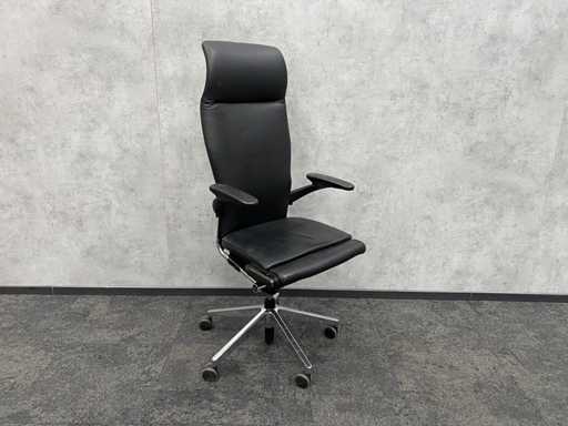 Haworth Comforto 99 - scaun de birou de înalt? conducere din piele