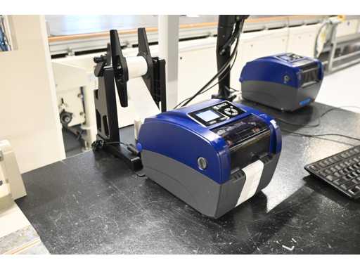 Brady BBP 12 Barcode / Label Printer met Solid oprolsysteem