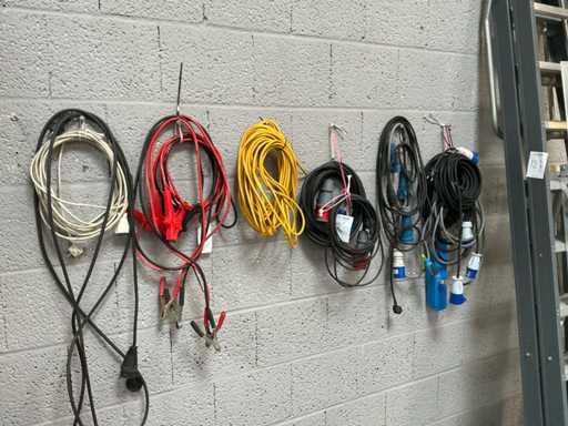 Verlängerungskabel und Überbrückerkabel