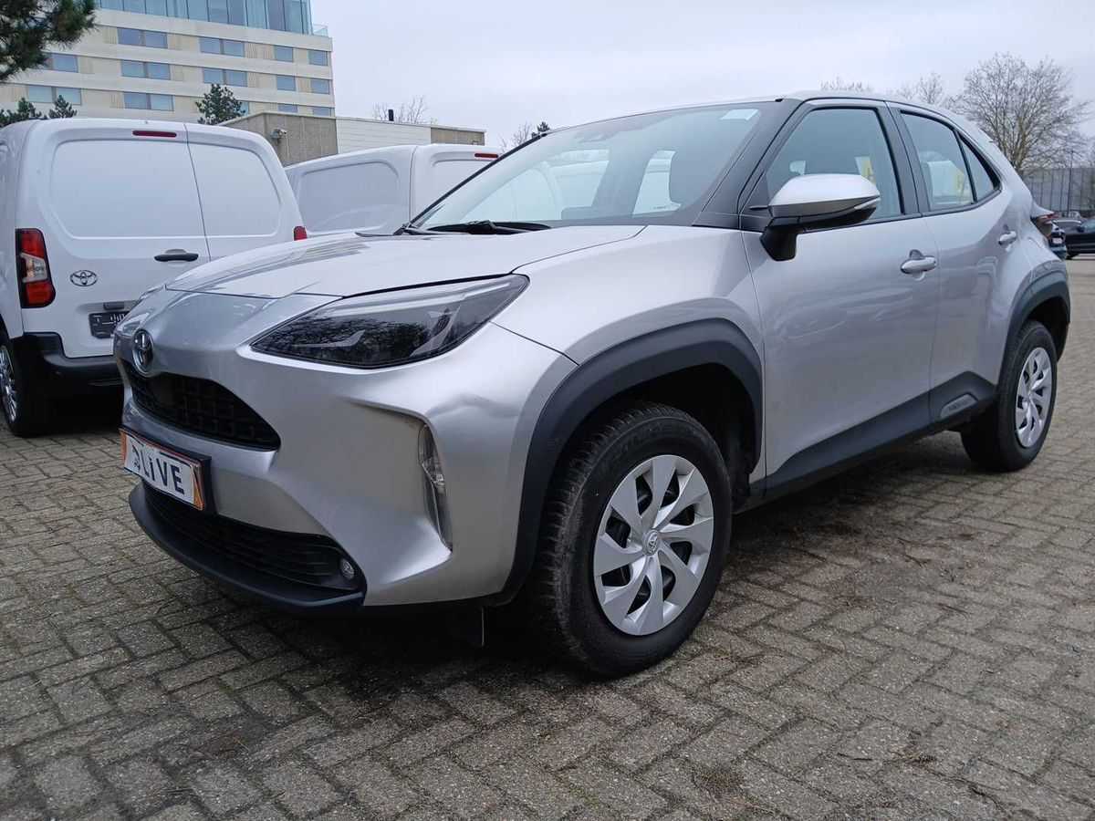 Toyota Yaris Cross 1.5 Hybrid 2WD Business Edition 2023 | 26-78-40