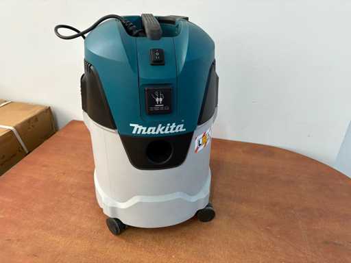 MAKITA - VC2512L - Inventar divers
