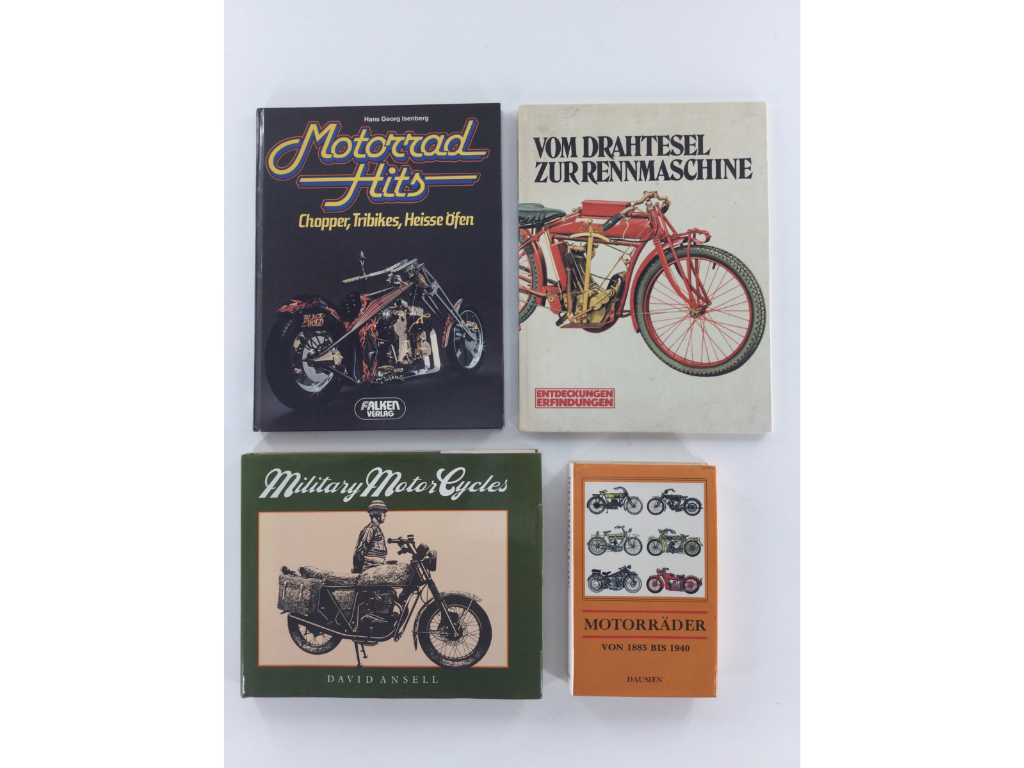 Storia della motocicletta Lotto misto/Libri a tema auto