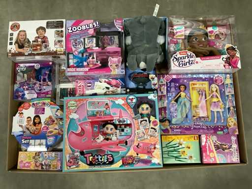 Les jouets incluent Lego, Star Wars et Pokémon