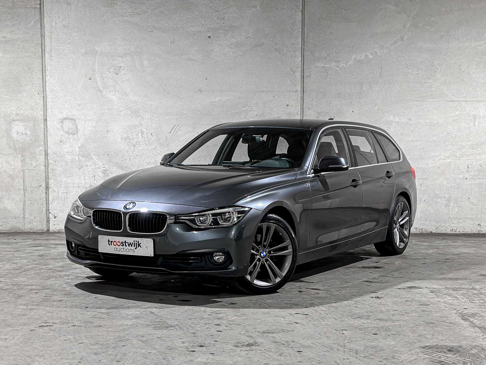 BMW 320i Automatic Centennial High Executive 184hp 2016 3-Series Touring, JR-371-D