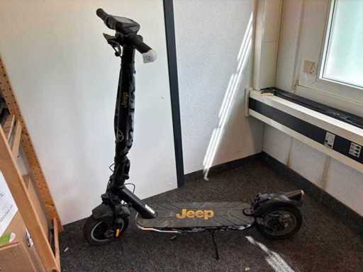 Jeep 2XE Urban Camo Black - Elektrische scooter