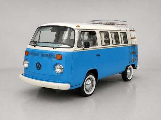 Volkswagen T2 Bus 1982 | Transporteur VW classique