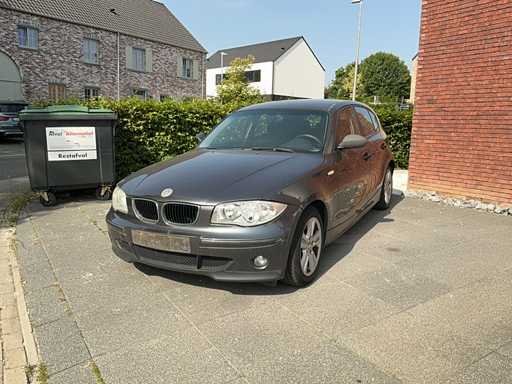 2006 BMW 118d
