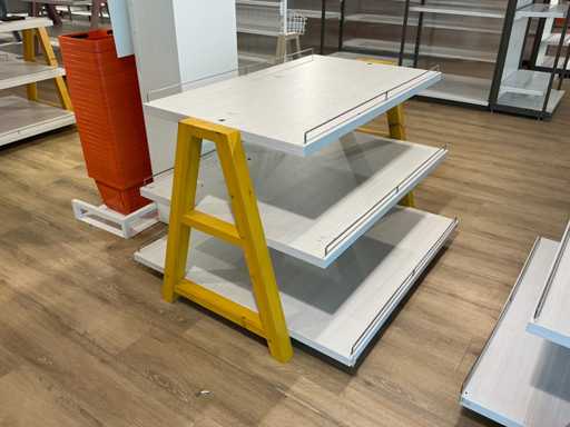 Präsentationsmöbel (2x)