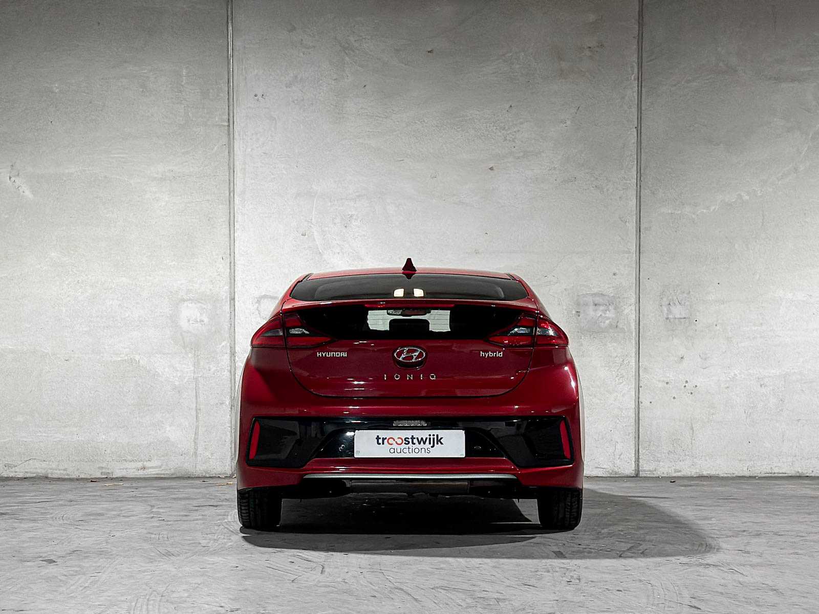 Hyundai IONIQ 1.6 GDi Comfort 141pk 2019 Plug-In Hyrbid (Origineel-NL), XS-254-P