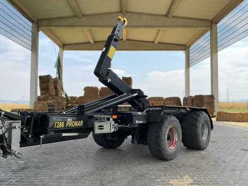 Zestaw kontenerowców Pronar T286