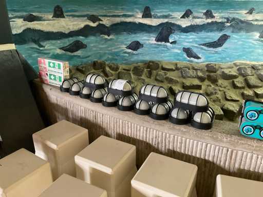 Bega Metal Bulleye Lamp (14x)