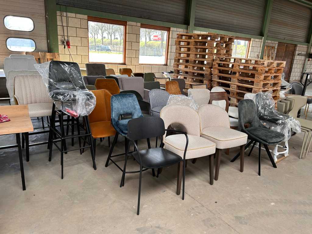PMP - Stühle, Sessel und Hocker (45x)