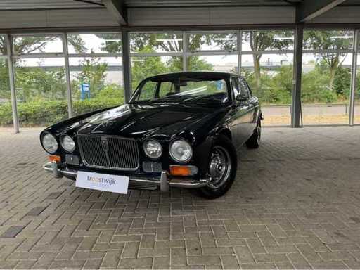 Jaguar - 1973 - XJ - 5.3 V12 de Luxe - Marge Auto