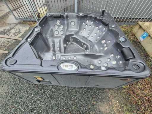 Emerald 4-Personen-Jacuzzi und Outdoor-Spa