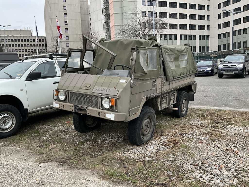 1977 Steyr Pinzgauer 710M Army Vehicle
