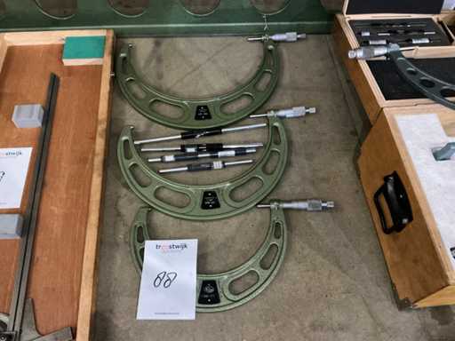 Helios Outer size micrometer