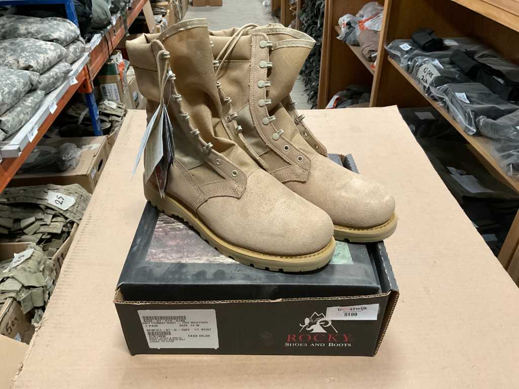 Rocky Army combat boot