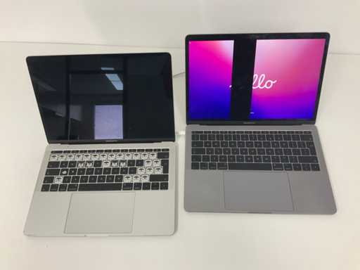 Laptopy Apple A1708 13-calowy MacBook Pro (2016) gwiezdna szaro?? i 13-calowy MacBook Pro A1708 (2017) srebrny (2x)