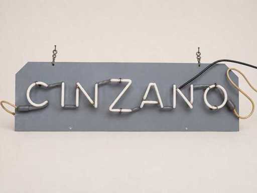 Enseigne au néon de Cinzano