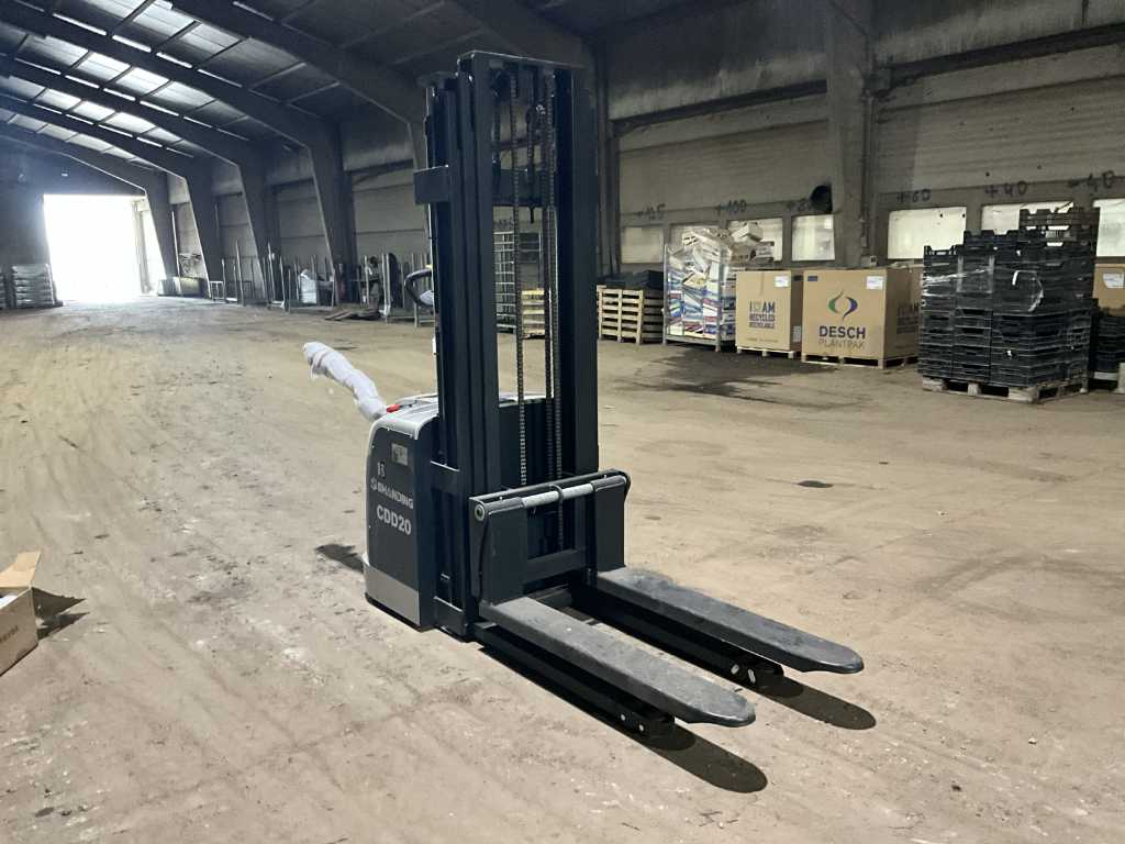 Shanding stacker CDD20 NEW