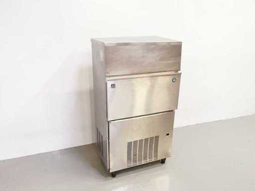 Hoshizaki - IM-130NE - Ice Cube Machine