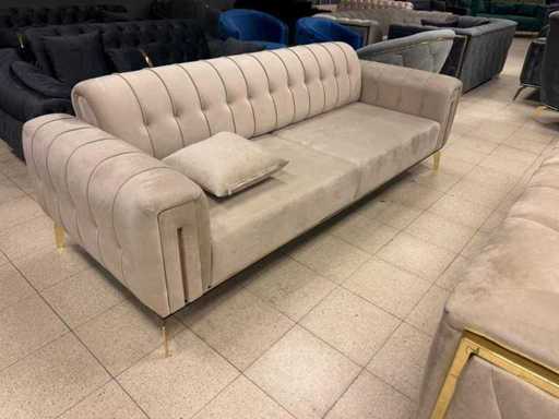 Salon Melisa 3 places