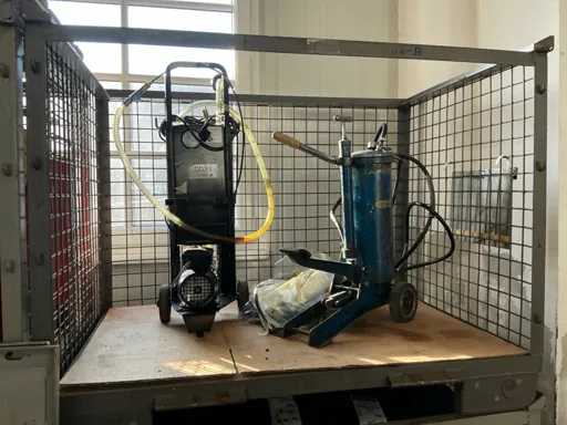 FETTPRESSEN, OELABSAUGER