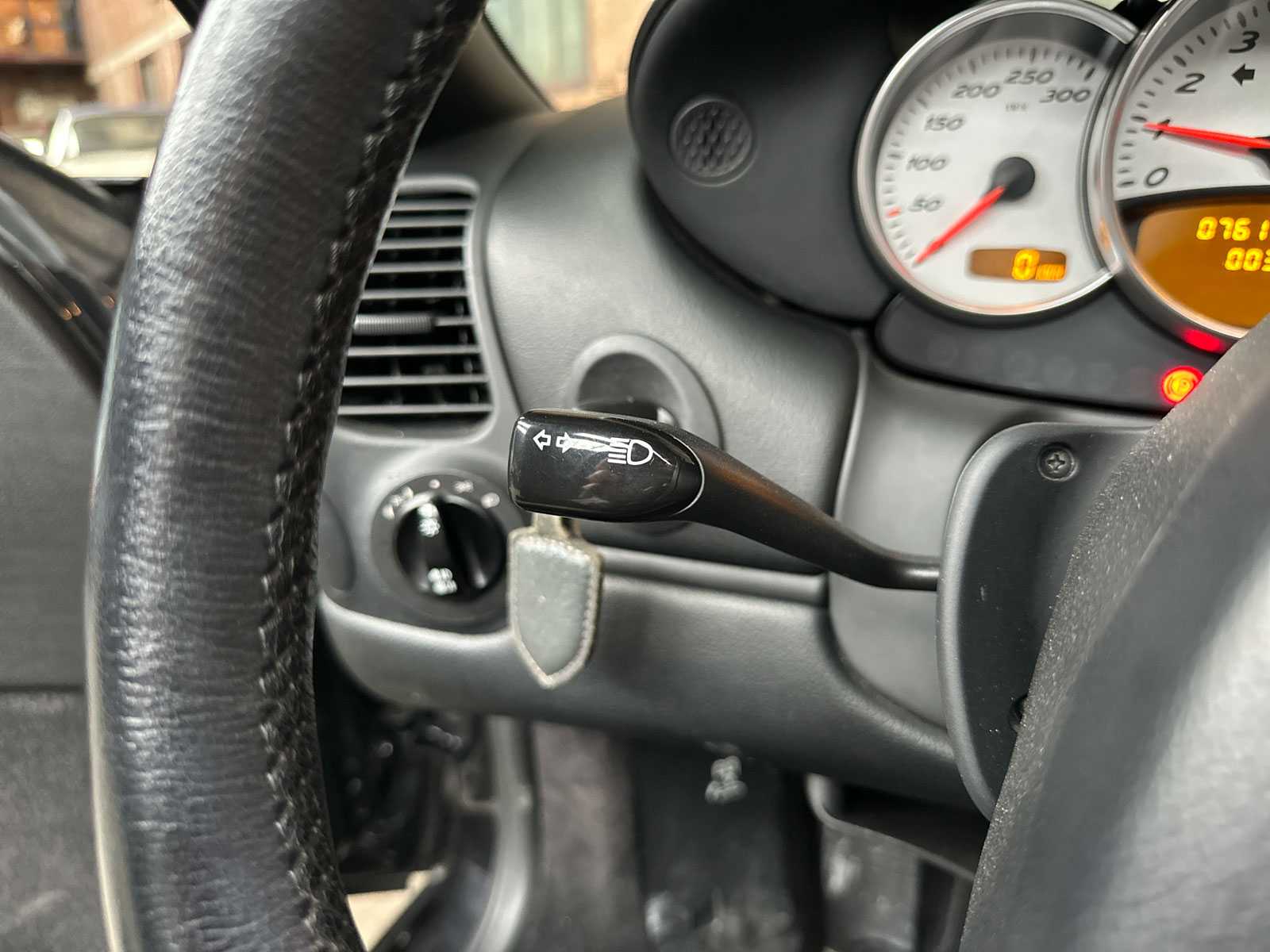 WP0ZZZ98Z2U641738 Porsche Boxster S 3.2 252pk 2002 -Youngtimer-