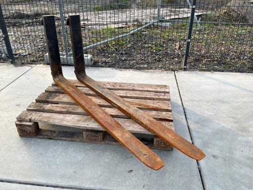 Satz Gabelstapler FEM 3