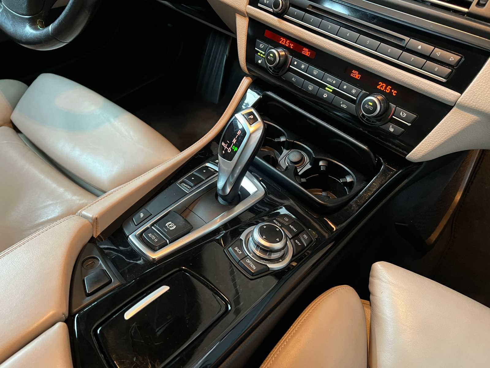 Alpina B5 F10 4.4 V8 BiTurbo 507pk 2010