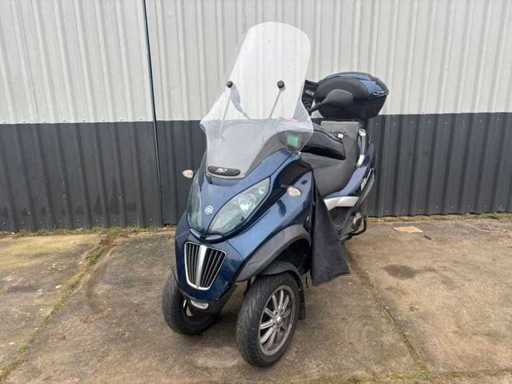 Piaggio MP3 300 LT 