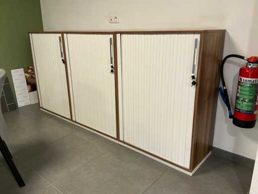 File cabinet (3x)