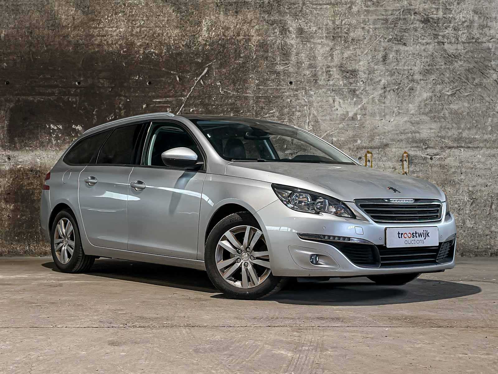 Peugeot 308 SW 1.2 PureTech Blue Lease Executive 110pk 2016 (Origineel-NL), JT-458-P