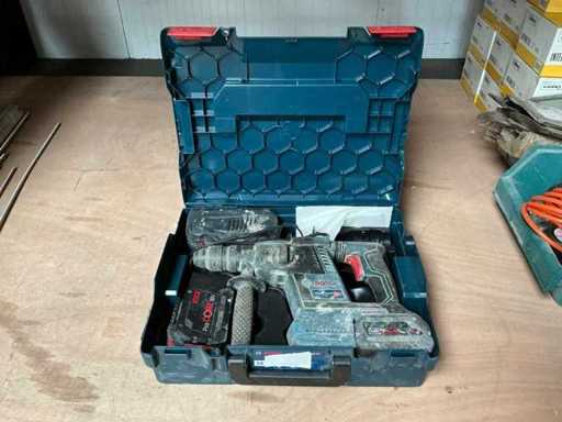 Bormașina cu ciocan Bosch GBH 18 V-26 F