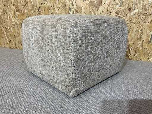 Pouf