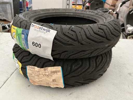Skuter w opony Michelin