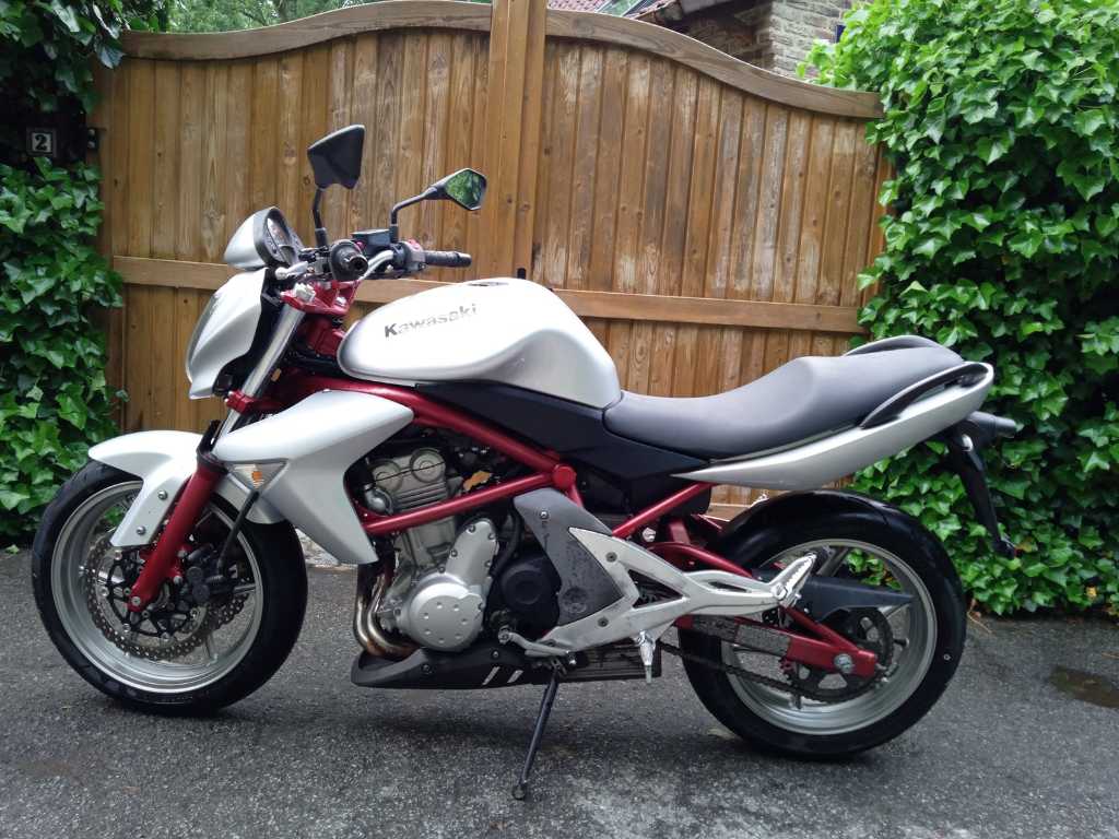Kawasaki - ER6 - Motocykl