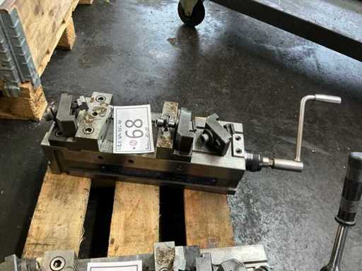 RÖHM RKE-L 125 Machine Vise