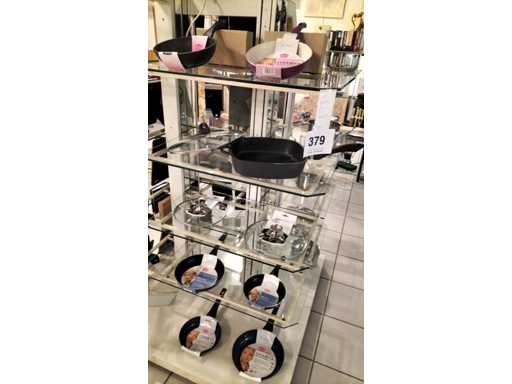 Gsw 6  Braadpannen  en 1 x sauteuse voor vetarm bakken met glazen deksel vierkant