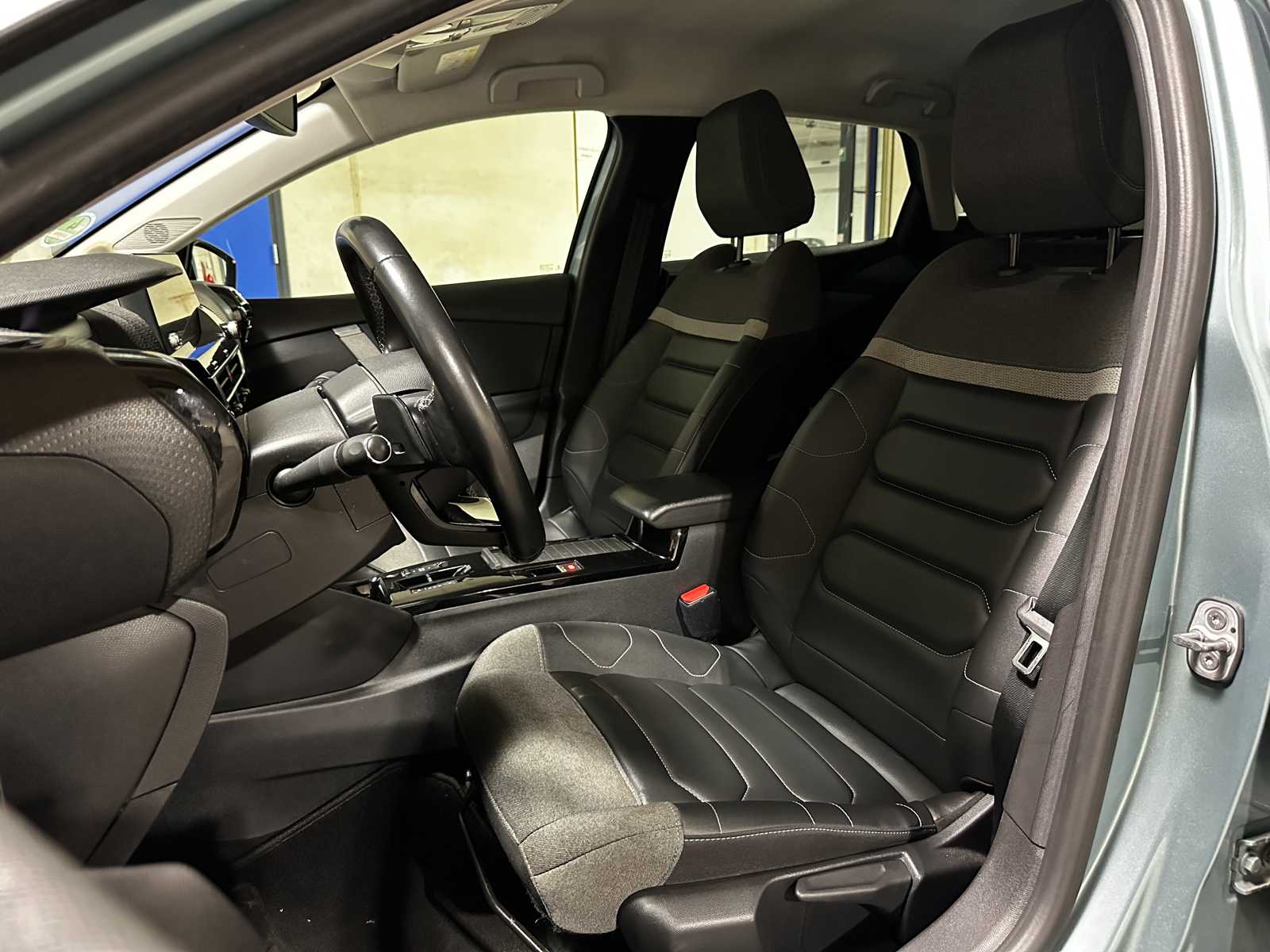 Citroen C4 1.2 Puretech Shine 131pk 2021, T-016-BX