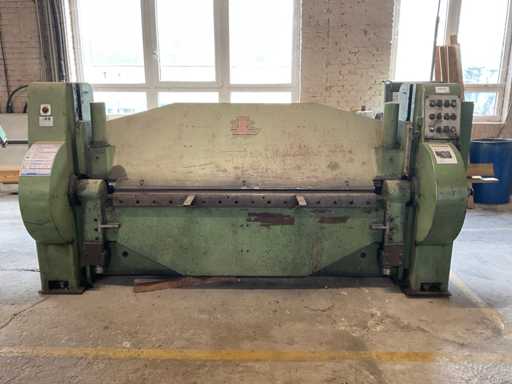 1979 Helmut Lotze DZ 20/8 Schwenkbiegemaschine