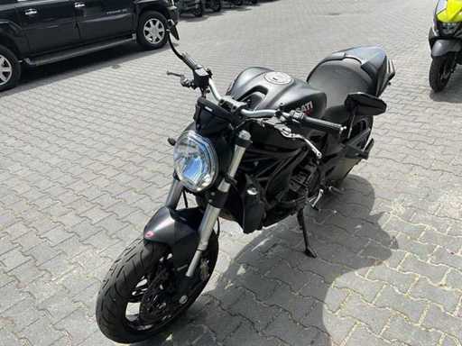 2015 Ducati Monster 821 Motorcycle