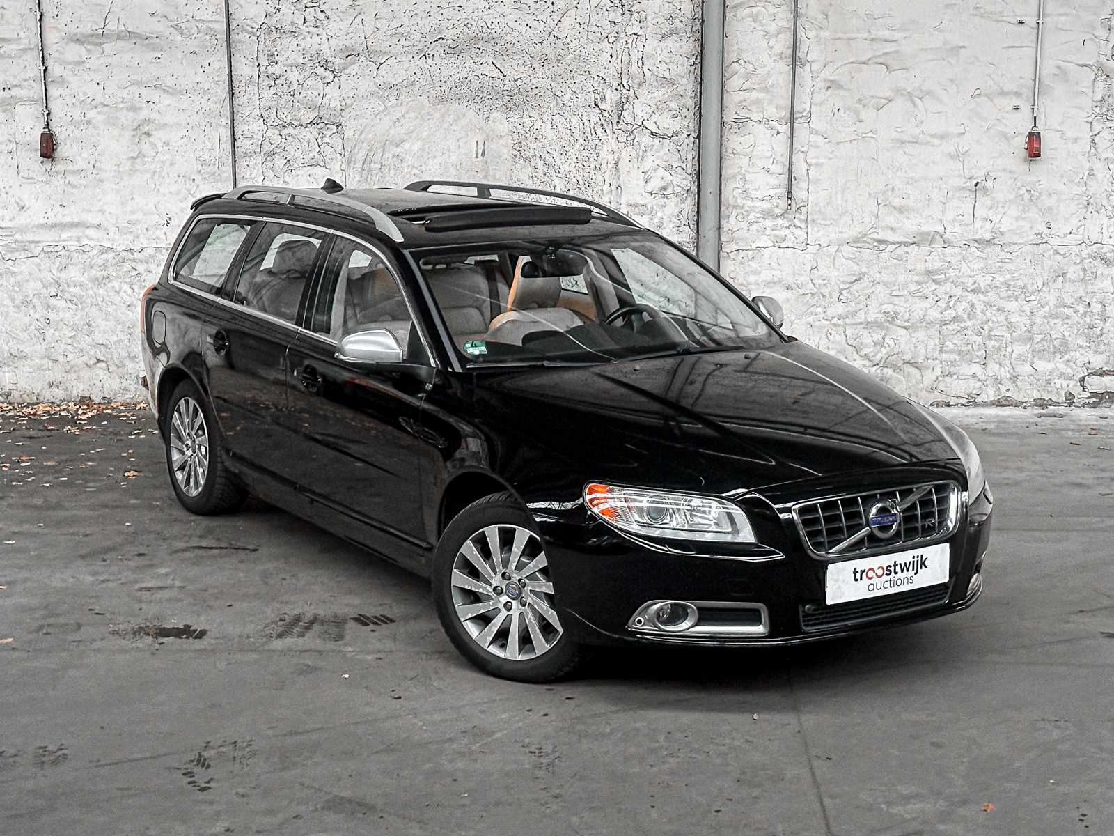 Volvo V70 1.6 T4 Lim. Edition 179PK 20011, 42-RRK-6