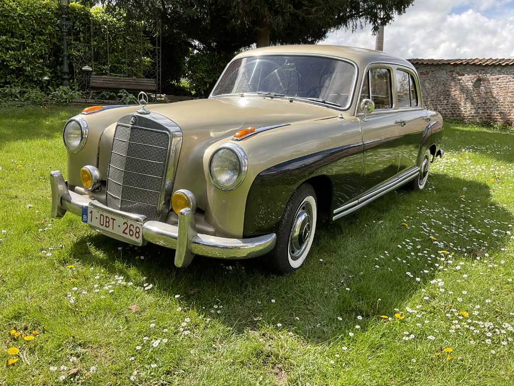 Mercedes-Benz Ponton 220 S - 1959