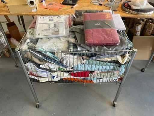 Loturi de in - aprox. 50 de bucăți