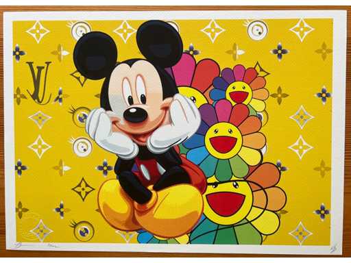 DEATH NYC : Vuitton happy Mickey Mouse