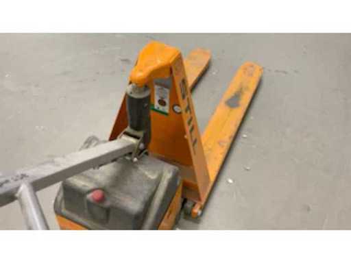 7af6e074-8ba8-43bd-b1b1-1b88301a4859.mp4