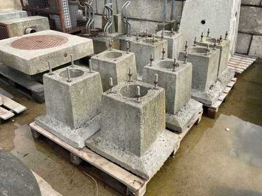 Concrete footing (9x)