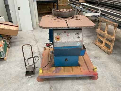 1988 Tumakon TU250-6 T?ietor de col?