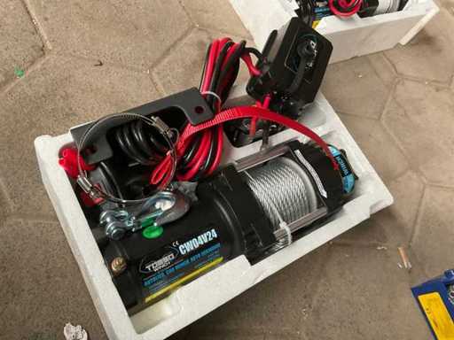 Tułów CW04V24 wyciągarka linowa